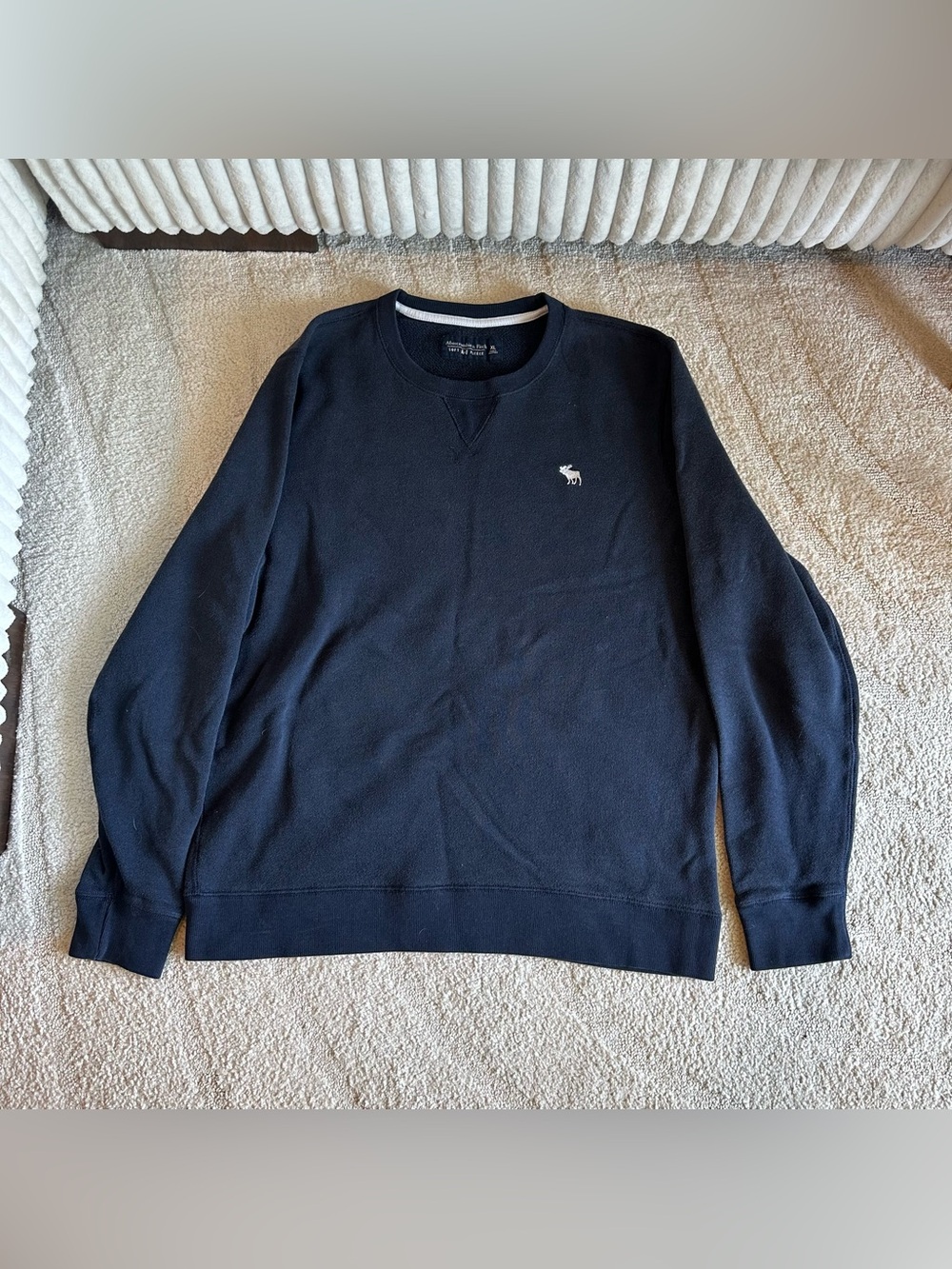 Abercrombie & Fitch Men’s Soft Fleece Navy Blue Pullover Sweater